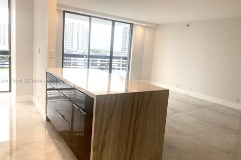 Copropriété à louer à Aventura, Floride: 2 chambres, 126.81 m2 № 2045214 - photo 18