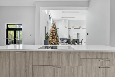 House in Plantation, Florida 6 bedrooms, 627.65 sq.m. № 1817709 - photo 15