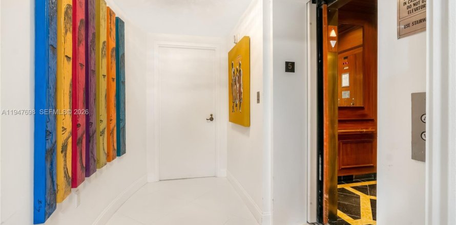 Кондоминиум с 1 спальней в Форт-Лодердейл, Флорида № 2003787