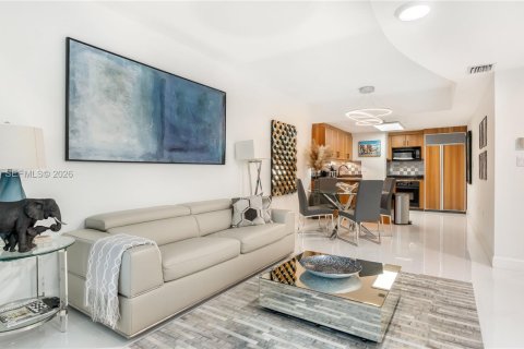 Снять в аренду кондоминиум в Форт-Лодердейл, Флорида 1 спальня, 68.84м2, № 2003787 - фото 13