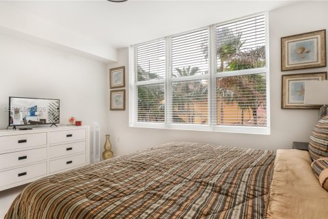 Снять в аренду кондоминиум в Форт-Лодердейл, Флорида 1 спальня, 68.84м2, № 2003787 - фото 16