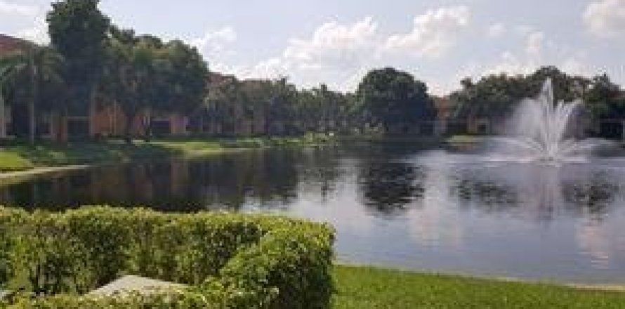 Apartamento en Coconut Creek, Florida 1 dormitorio, 70.98 m2 № 1225769