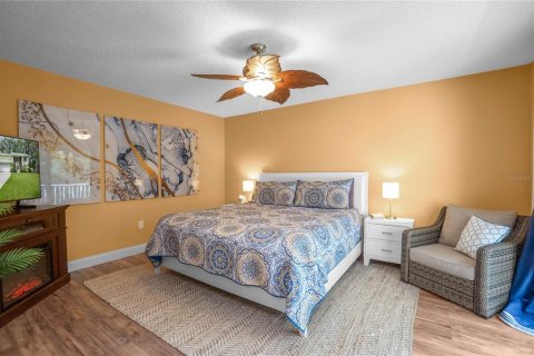 Casa en alquiler en Inglis, Florida, 3 dormitorios, 143.07 m2 № 1838832 - foto 14