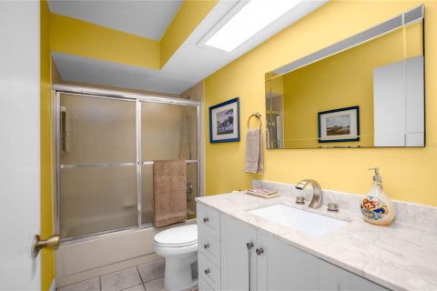 Casa en alquiler en Inglis, Florida, 3 dormitorios, 143.07 m2 № 1838832 - foto 23