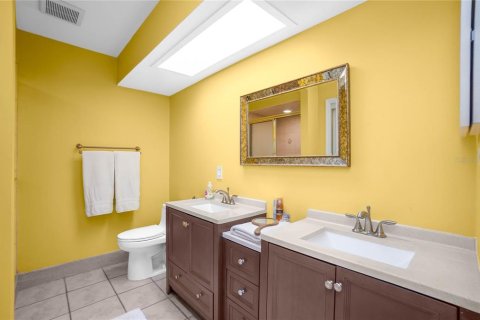 Casa en alquiler en Inglis, Florida, 3 dormitorios, 143.07 m2 № 1838832 - foto 13