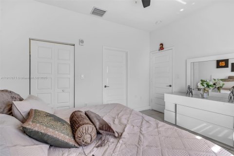 Condo in Doral, Florida, 3 bedrooms  № 2076792 - photo 20