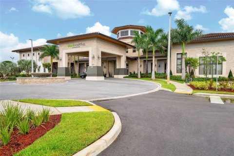 Condo in Doral, Florida, 3 bedrooms  № 2076792 - photo 2