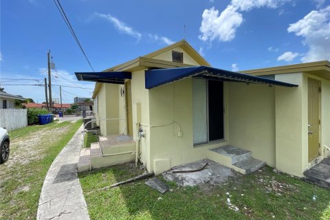 Casa en alquiler en Miami, Florida, 1 dormitorio, 46.45 m2 № 1954346 - foto 11