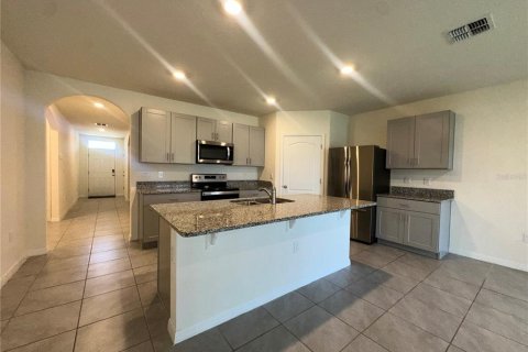 House in Kissimmee, Florida 4 bedrooms, 171.5 sq.m. № 2094898 - photo 27