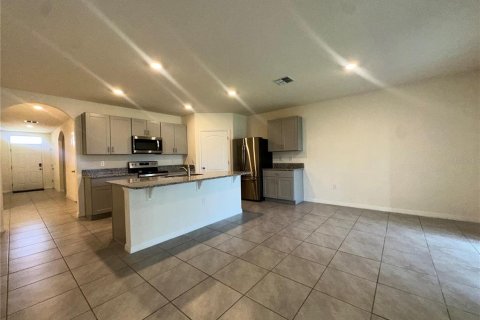 House in Kissimmee, Florida 4 bedrooms, 171.5 sq.m. № 2094898 - photo 10