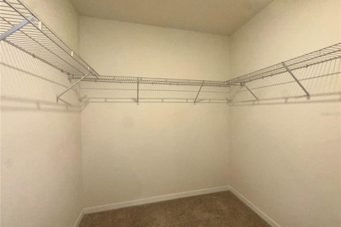 House in Kissimmee, Florida 4 bedrooms, 171.5 sq.m. № 2094898 - photo 14