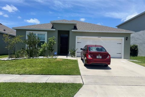 House in Kissimmee, Florida 4 bedrooms, 171.5 sq.m. № 2094898