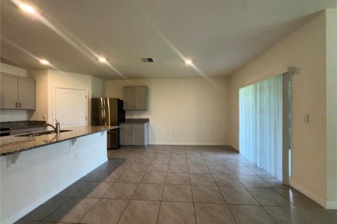 House in Kissimmee, Florida 4 bedrooms, 171.5 sq.m. № 2094898 - photo 20