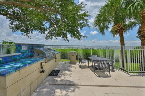 Condominio en venta en Tampa, Florida, 1 dormitorio, 89.56 m2 № 1805652 - foto 6