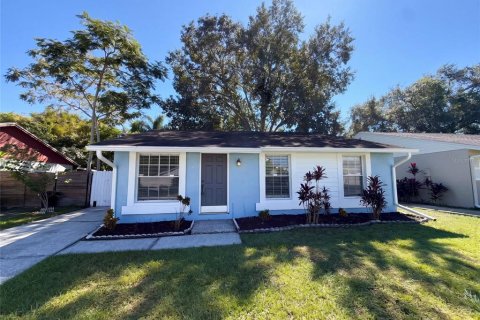 Villa ou maison à Tampa, Floride 3 chambres, 101.17 m2 № 2419955