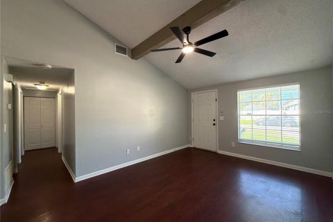 Villa ou maison à vendre à Tampa, Floride: 3 chambres, 101.17 m2 № 2419955 - photo 3
