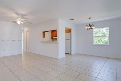 Propiedad comercial en venta en Tavernier, Florida, 167.6 m2 № 2304877 - foto 7
