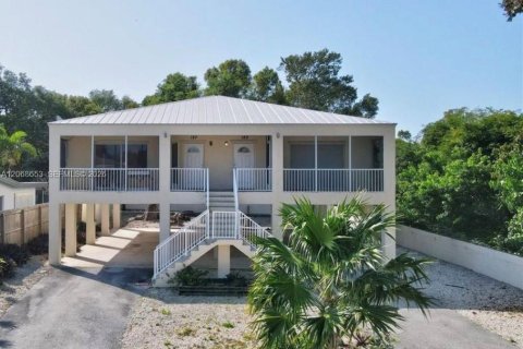 Propiedad comercial en Tavernier, Florida 167.6 m2 № 2304877