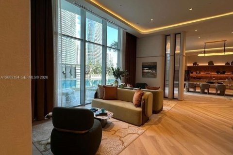 Condo in Miami, Florida, 1 bedroom  № 2067813 - photo 16