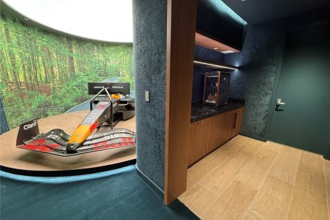 Condo in Miami, Florida, 1 bedroom  № 2067813 - photo 24