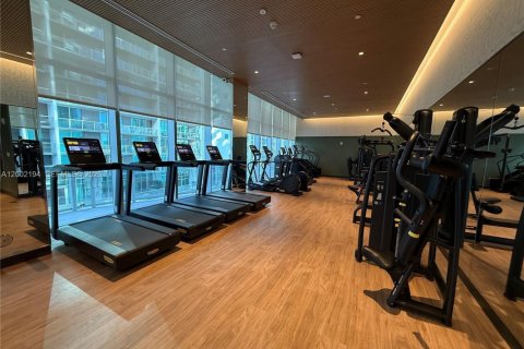 Condo in Miami, Florida, 1 bedroom  № 2067813 - photo 27