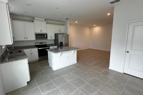 Adosado en venta en Kissimmee, Florida, 3 dormitorios, 135.64 m2 № 2134723 - foto 19