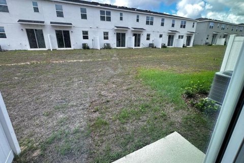 Adosado en venta en Kissimmee, Florida, 3 dormitorios, 135.64 m2 № 2134723 - foto 27
