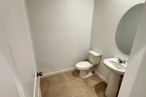 Adosado en venta en Kissimmee, Florida, 3 dormitorios, 135.64 m2 № 2134723 - foto 11