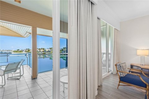 Condominio en venta en Longboat Key, Florida, 1 dormitorio, 59.64 m2 № 1521076 - foto 9