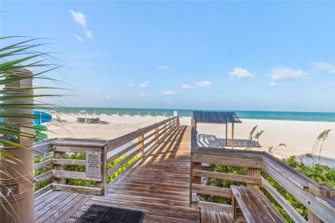 Condominio en venta en Longboat Key, Florida, 1 dormitorio, 59.64 m2 № 1521076 - foto 25