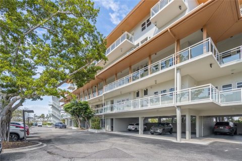 Condominio en venta en Longboat Key, Florida, 1 dormitorio, 59.64 m2 № 1521076 - foto 20
