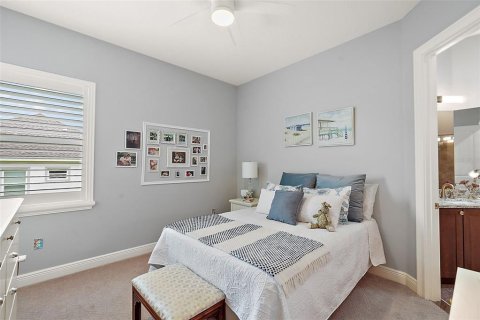 Casa en venta en Lady Lake, Florida, 4 dormitorios, 269.42 m2 № 1422814 - foto 24