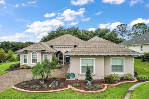 Casa en venta en Lady Lake, Florida, 4 dormitorios, 269.42 m2 № 1422814 - foto 2