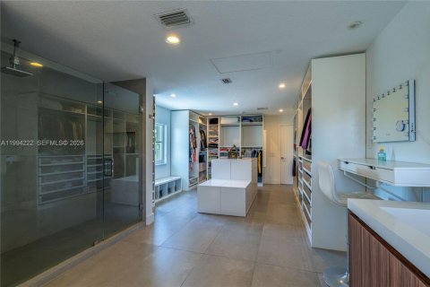 Casa en venta en Weston, Florida, 5 dormitorios, 290.04 m2 № 2056537 - foto 29