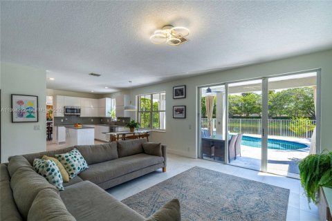 Casa en venta en Weston, Florida, 5 dormitorios, 290.04 m2 № 2056537 - foto 15