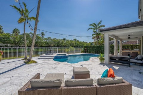 Casa en venta en Weston, Florida, 5 dormitorios, 290.04 m2 № 2056537 - foto 5