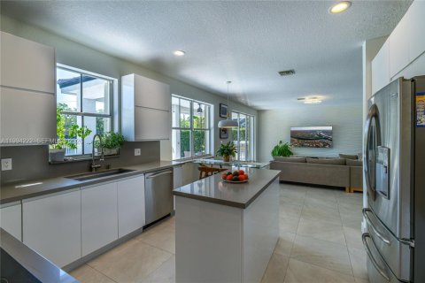 Casa en venta en Weston, Florida, 5 dormitorios, 290.04 m2 № 2056537 - foto 20