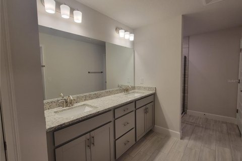 Casa en venta en Dade City, Florida, 4 dormitorios, 204.38 m2 № 1916556 - foto 18
