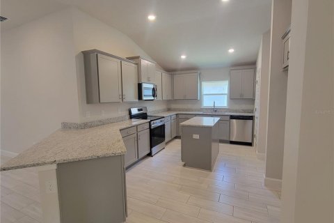 Casa en venta en Dade City, Florida, 4 dormitorios, 204.38 m2 № 1916556 - foto 10