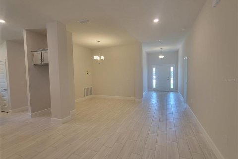 Casa en venta en Dade City, Florida, 4 dormitorios, 204.38 m2 № 1916556 - foto 21
