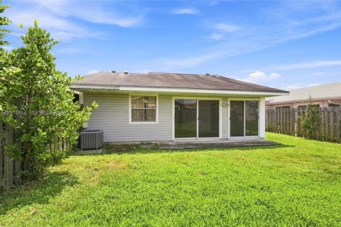 Villa ou maison à vendre à Miramar, Floride: 3 chambres, 90.21 m2 № 2314034 - photo 23