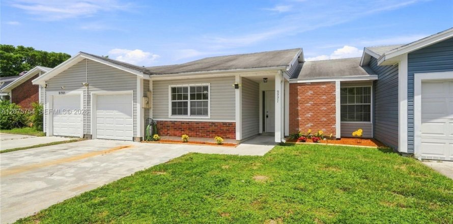 Villa ou maison à Miramar, Floride 3 chambres, 90.21 m2 № 2314034