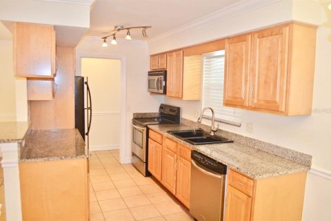 Condominio en alquiler en Sarasota, Florida, 2 dormitorios, 104.24 m2 № 1903334 - foto 2
