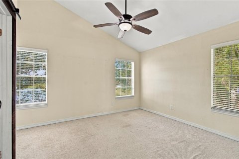 House in Orlando, Florida 3 bedrooms, 117.99 sq.m. № 2419097 - photo 25