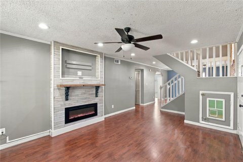 House in Orlando, Florida 3 bedrooms, 117.99 sq.m. № 2419097 - photo 8