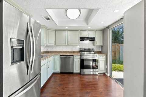 House in Orlando, Florida 3 bedrooms, 117.99 sq.m. № 2419097 - photo 15