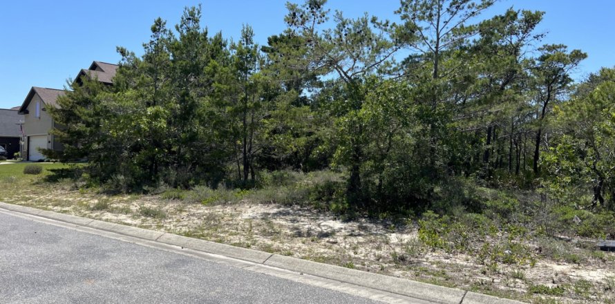 Terreno en Navarre, Florida № 561013