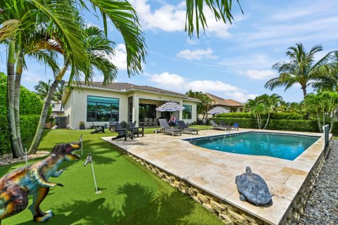 House in Boynton Beach, Florida 4 bedrooms, 309.55 sq.m. № 2247891 - photo 4