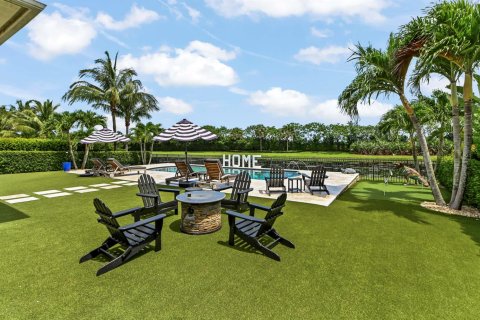 House in Boynton Beach, Florida 4 bedrooms, 309.55 sq.m. № 2247891 - photo 5