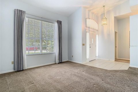 House in Winter Park, Florida 4 bedrooms, 201.69 sq.m. № 1636223 - photo 5